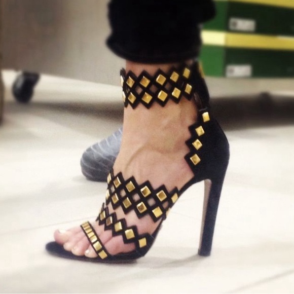 ALAÏA White calfskin LASER CUT stud SANDAL SZ 35.5 - Picture 14 of 17